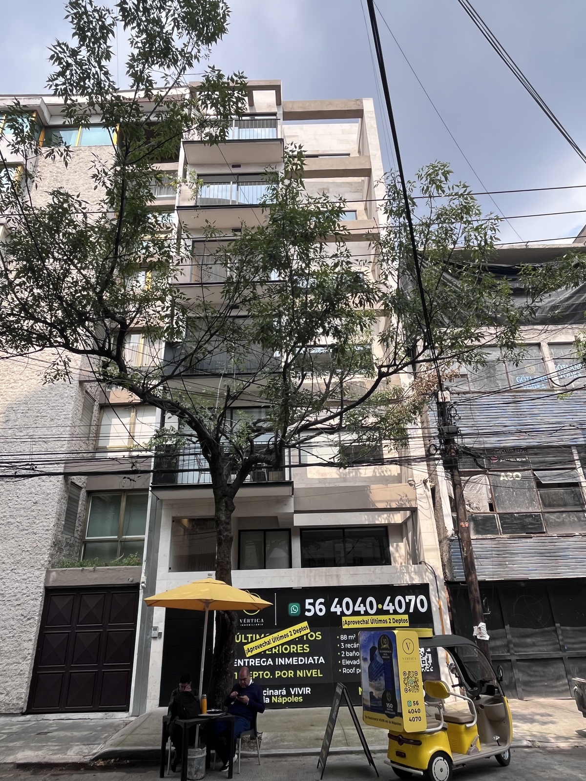 1 de 26: Fachada del edificio