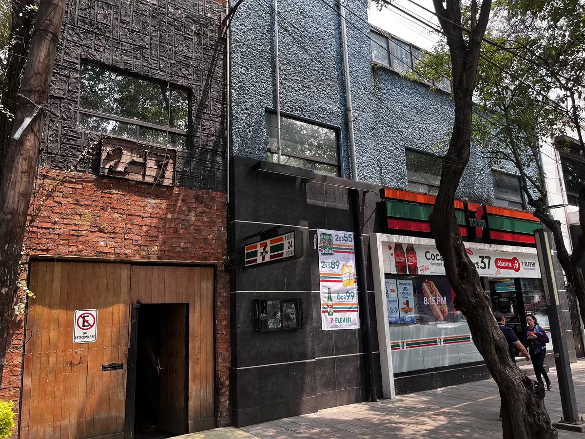 2 de 18