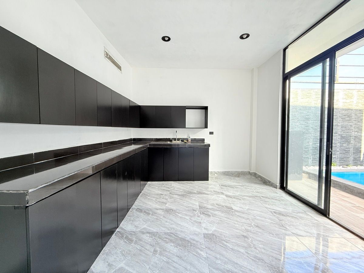 CASA EN VENTA DE 3 RECÁMARAS Y DOS PLANTAS EN KANASIN - foto 2