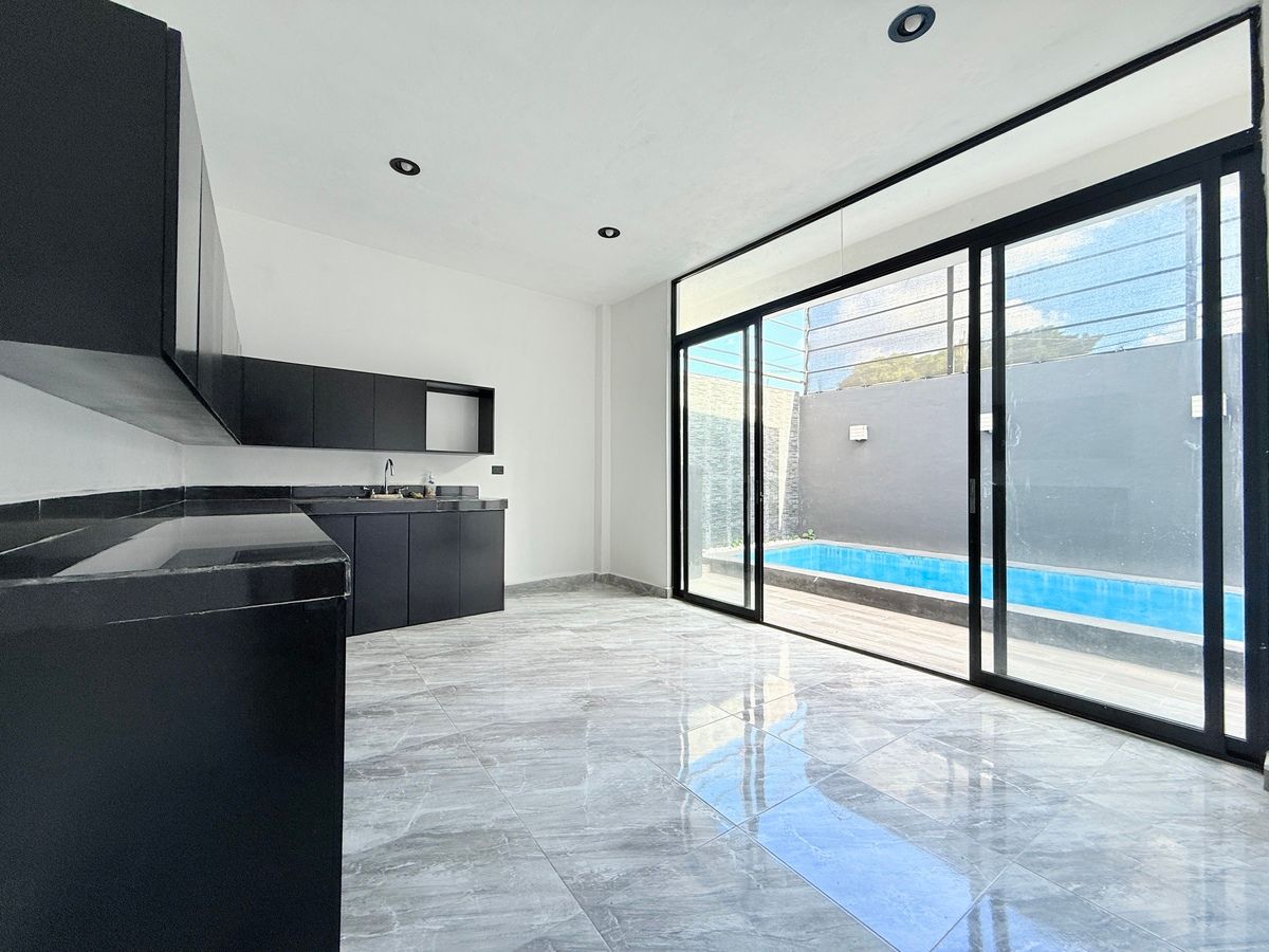 CASA EN VENTA DE 3 RECÁMARAS Y DOS PLANTAS EN KANASIN - foto 3