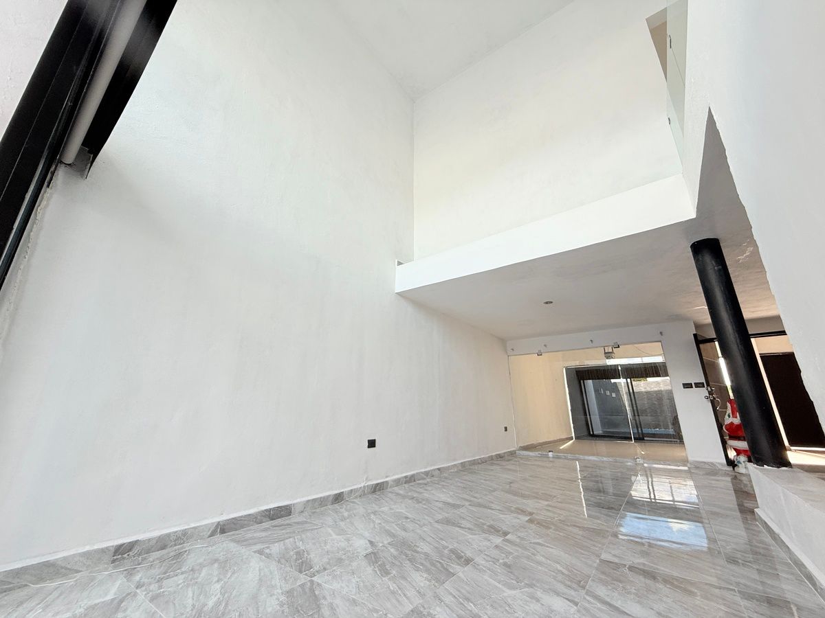 CASA EN VENTA DE 3 RECÁMARAS Y DOS PLANTAS EN KANASIN - foto 5