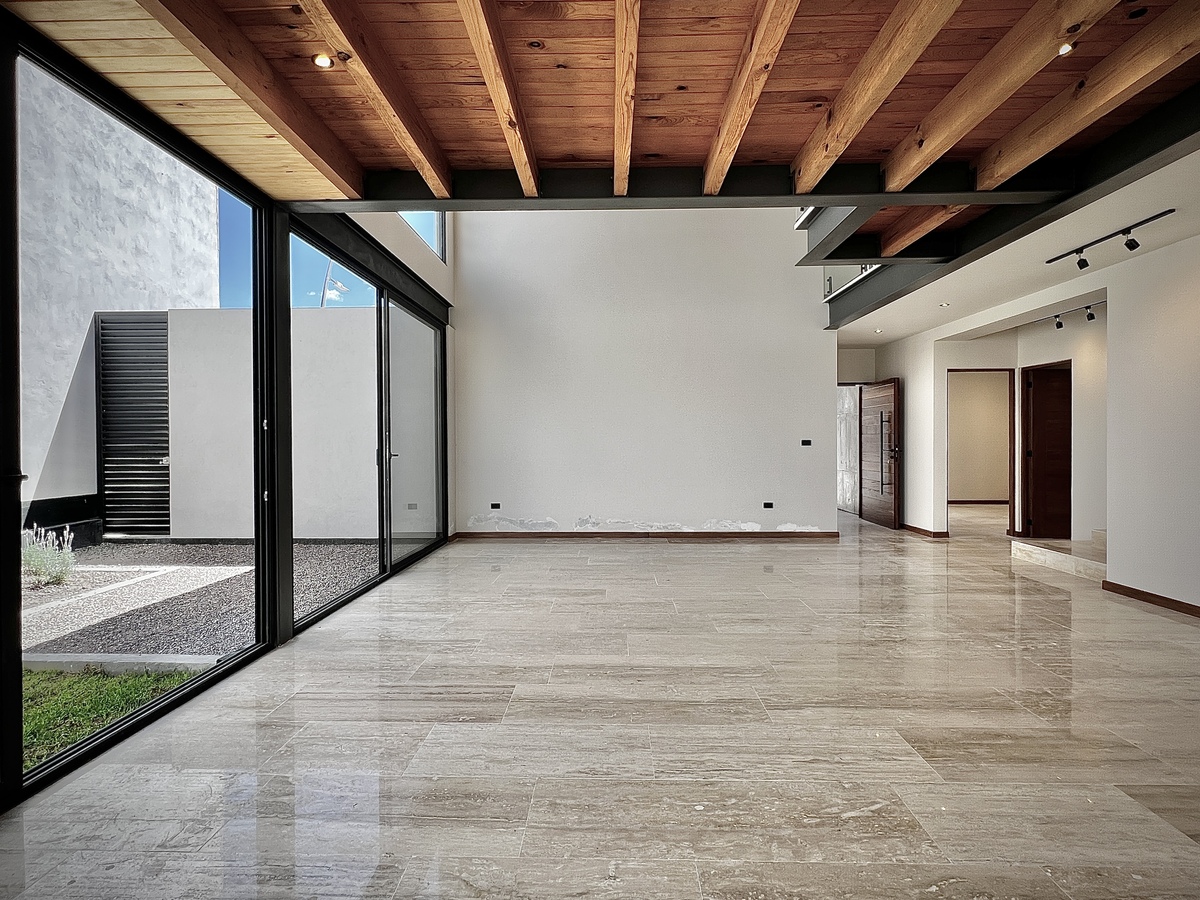 14 de 39: Sala