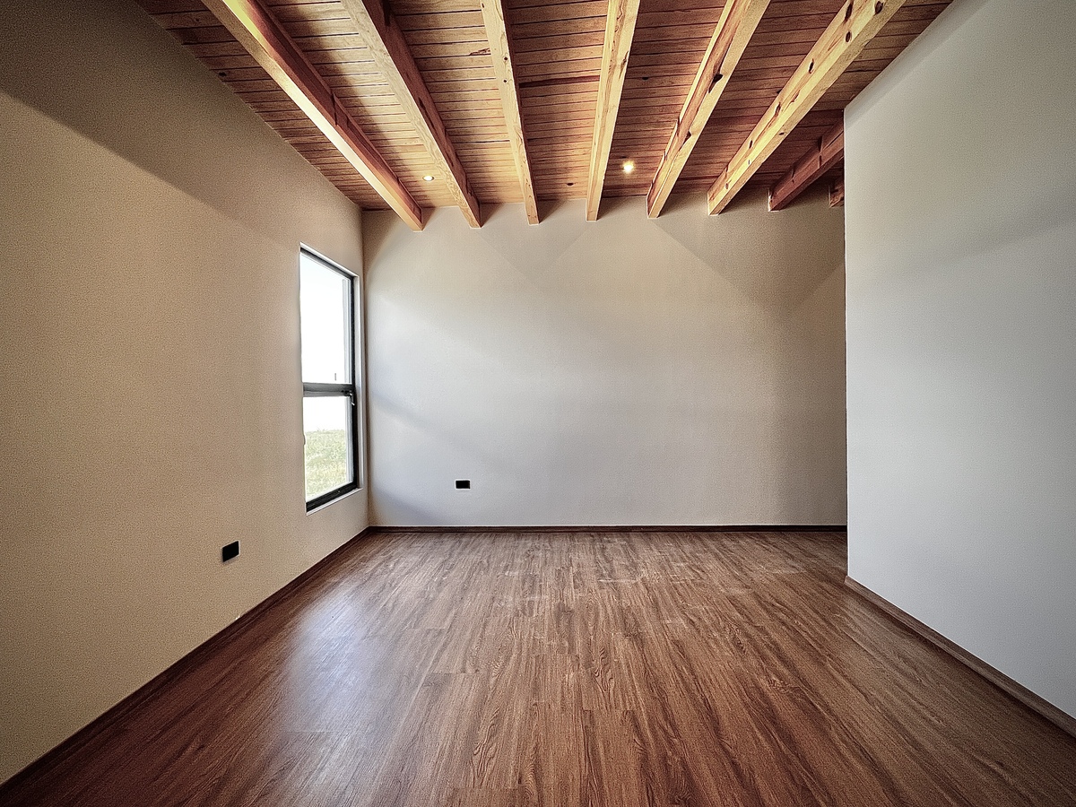 32 de 39: Habitación secundaria