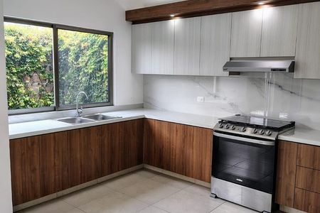 CASA EN LOMALTA TRES MARIAS MORELIA MICH, $4'455,000