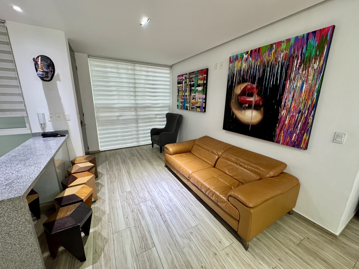 3 of 34: SALA