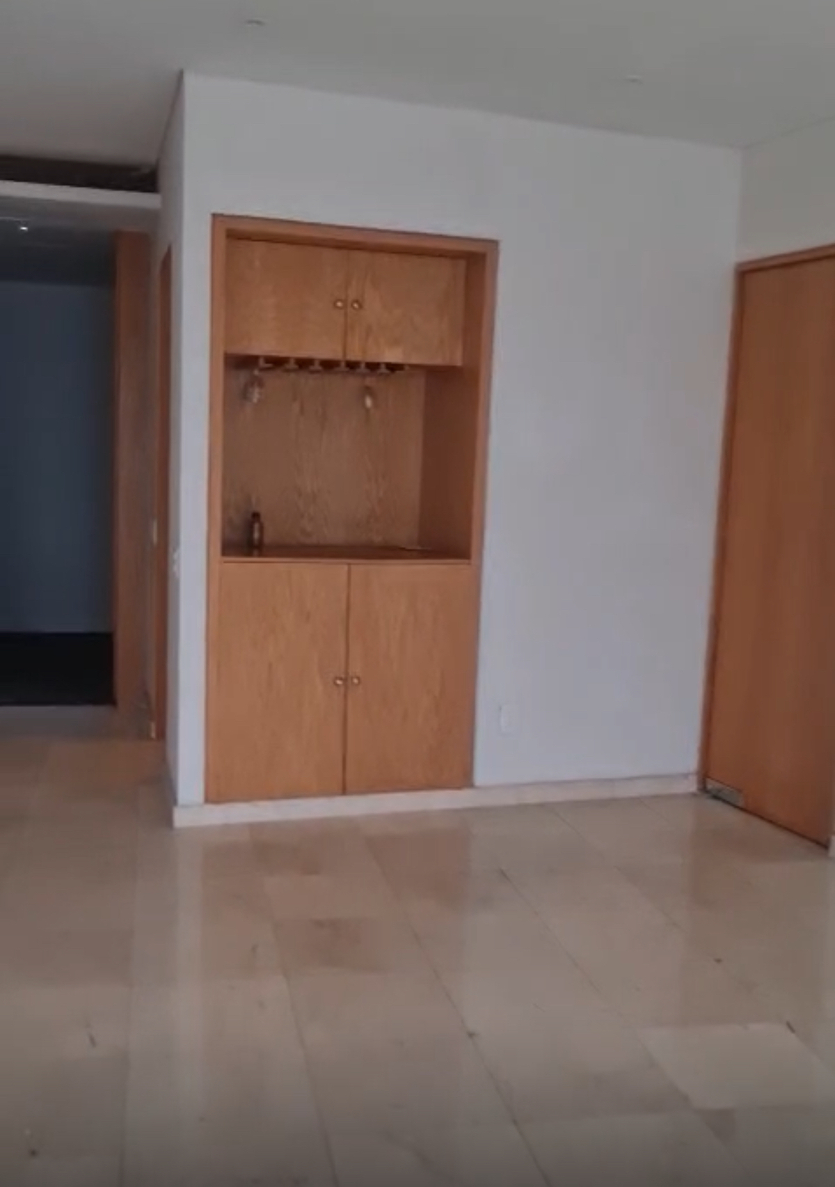 3 de 18