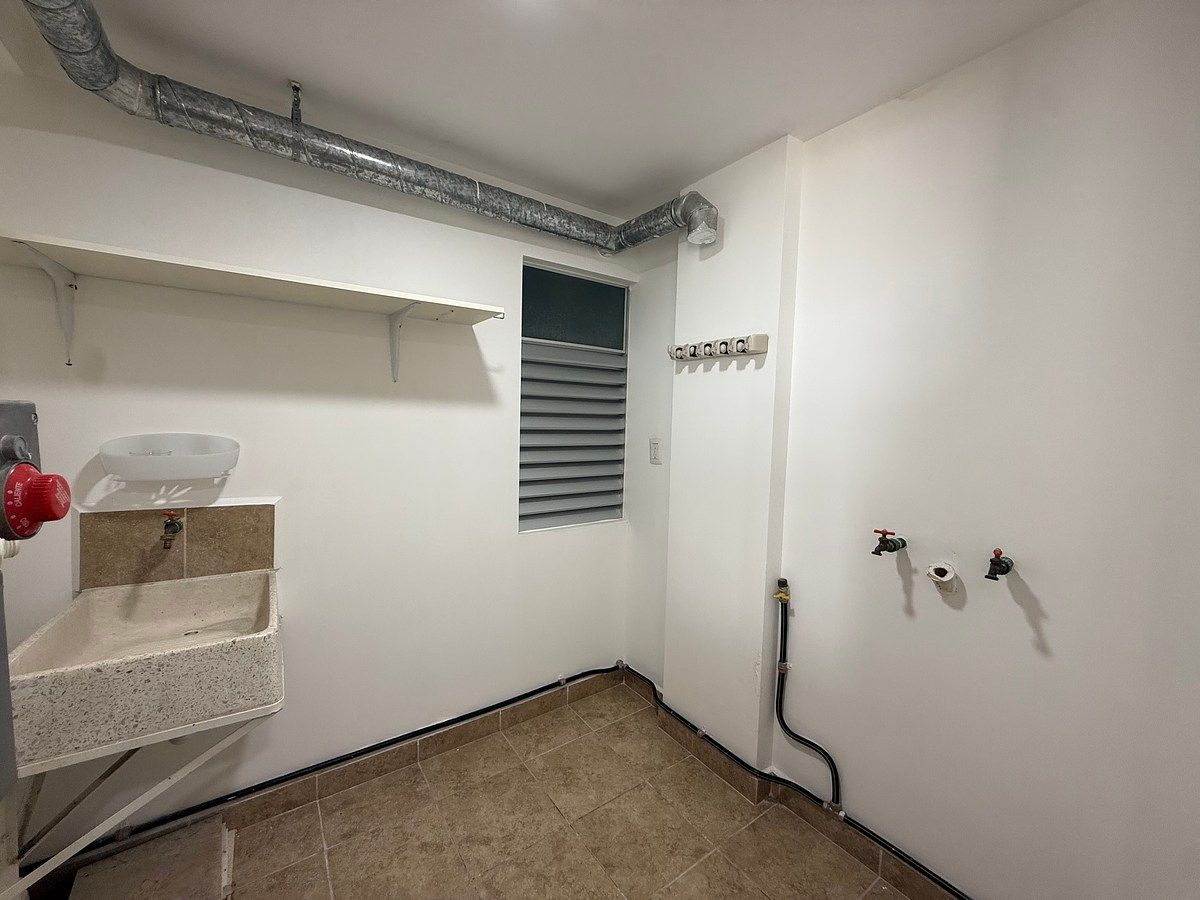 Apartment in Residencial el Refugio, Querétaro, photo 11 of 17