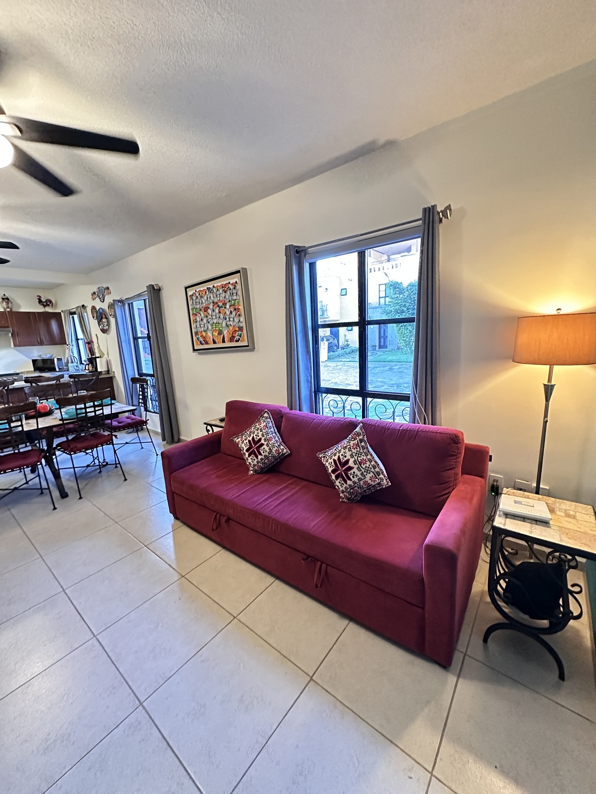 4 de 24: Sala