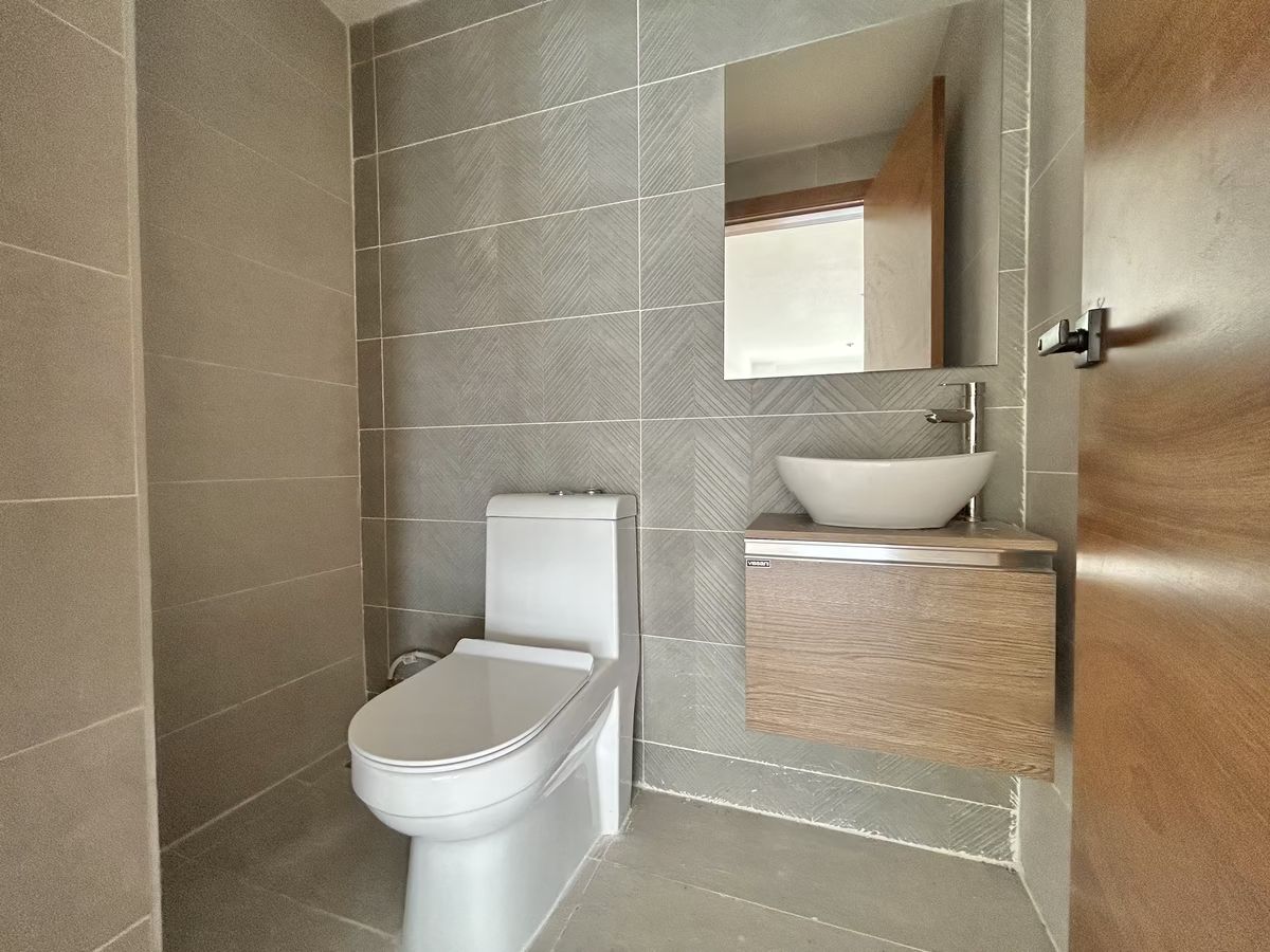 5 de 23: Medio baño