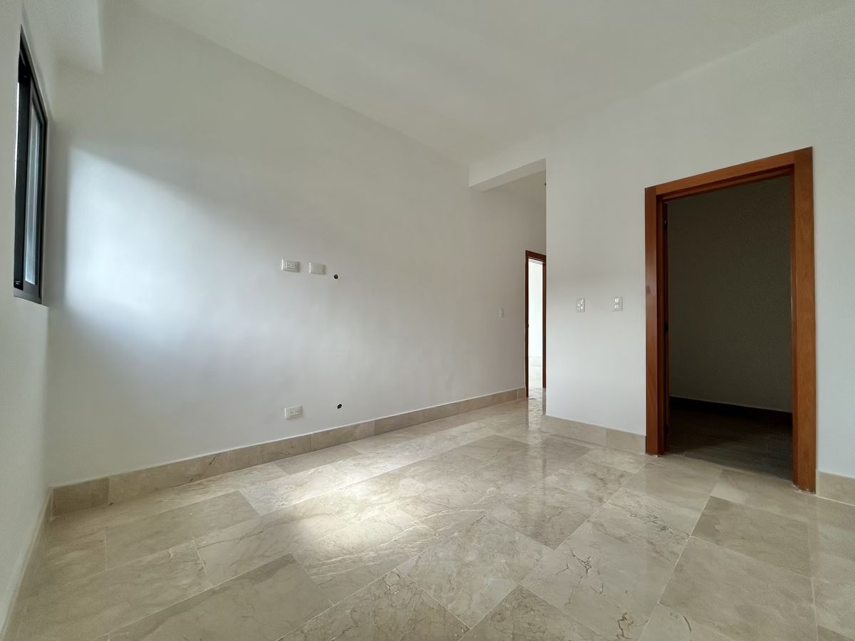 17 de 23: Habitación secundaria