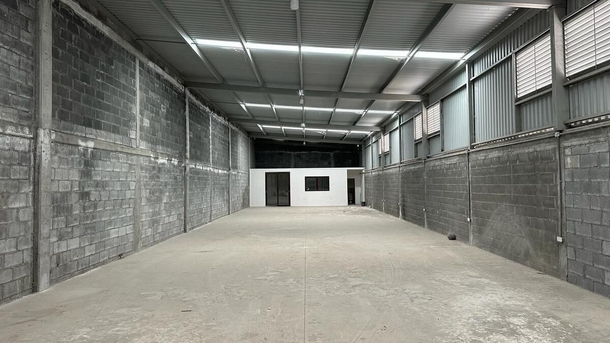 Bodega industrial en renta Jardines de la Silla Juarez N.L.