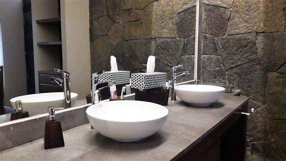 19 de 48: Baño Rec. Principal