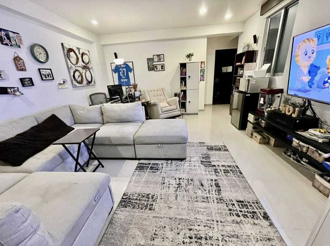 4 de 12: AREA DE SALA