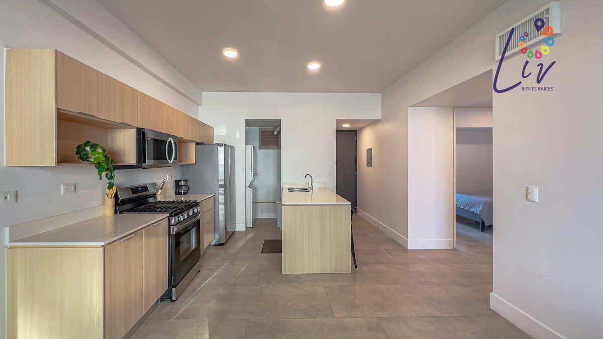 24 of 34: Fully equipped kitchen
