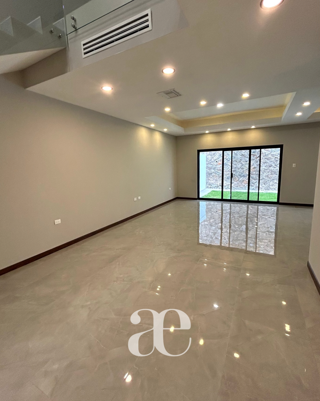 3 de 12: Sala/comedor