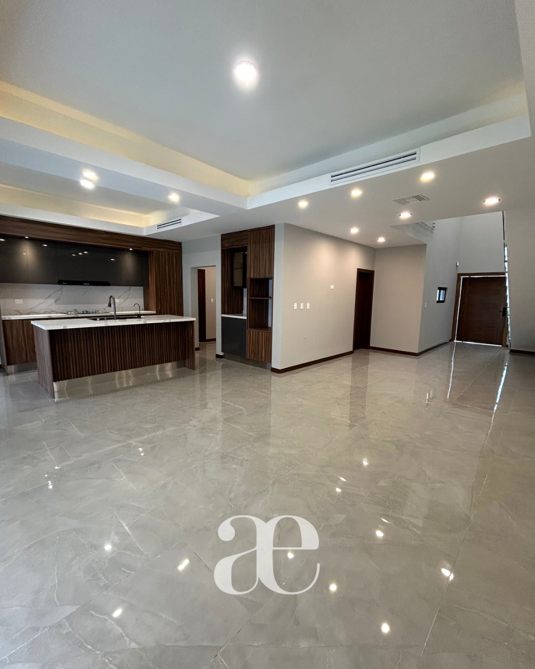 4 de 12: Sala/comedor