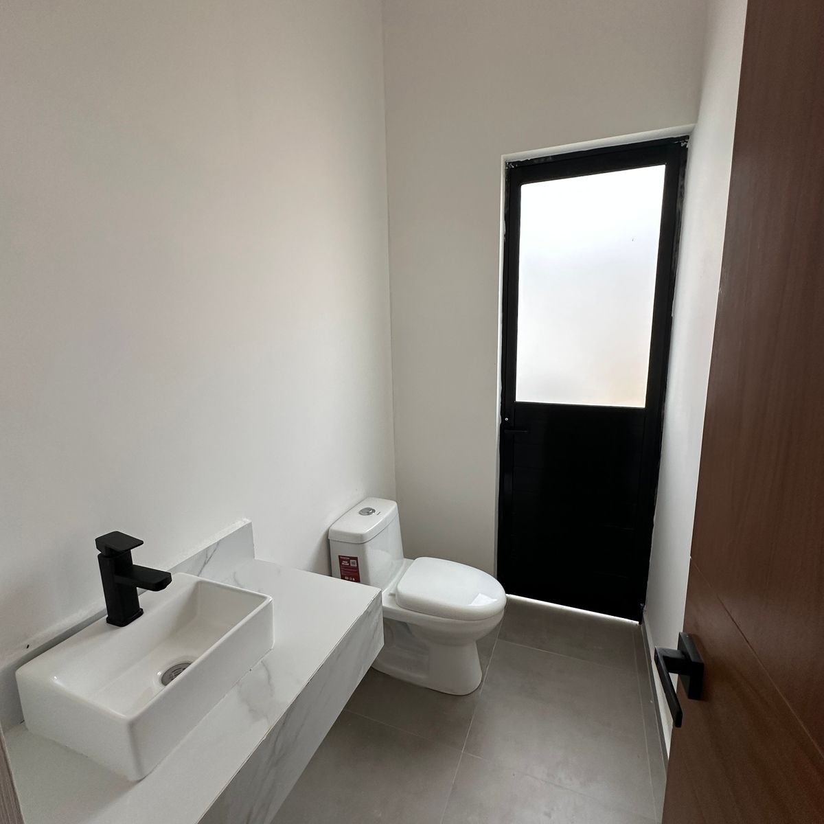 8 de 50: CASA MUESTRA