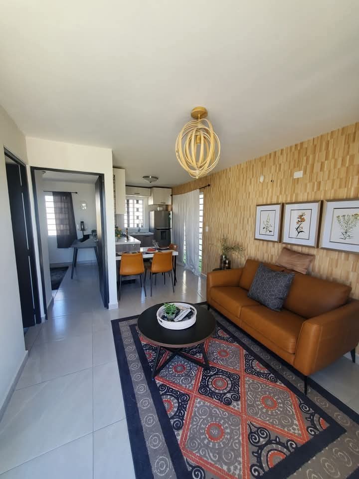 2 of 10: Sala, cocina y comedor