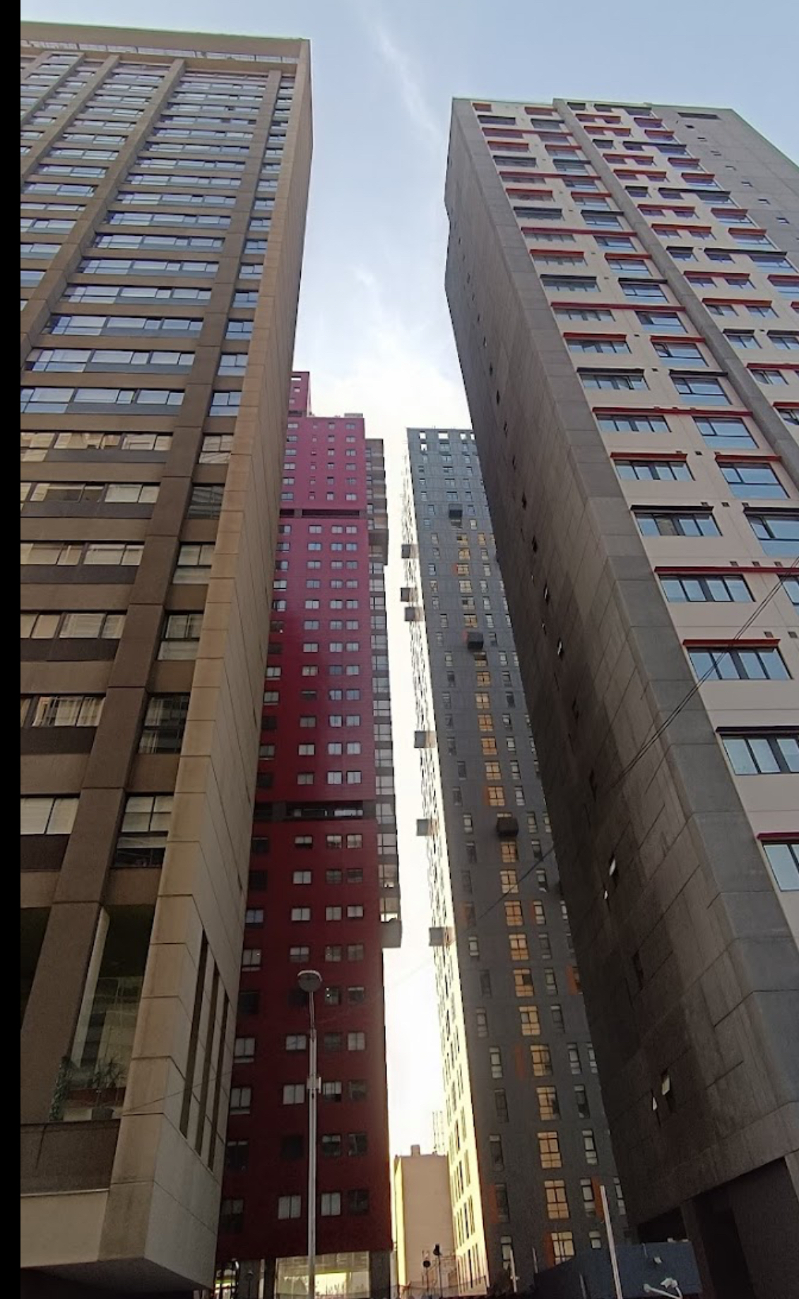 2 de 11: TORRES POLAREA
