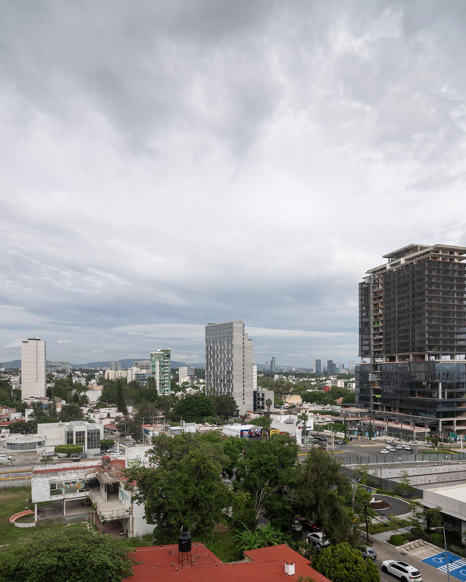 5 de 18: Vista al sur desde recámara principal (Sept. 25).