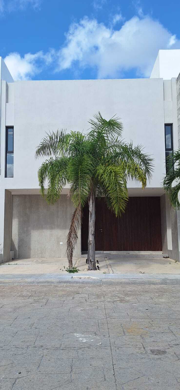 1 de 18: Fachada