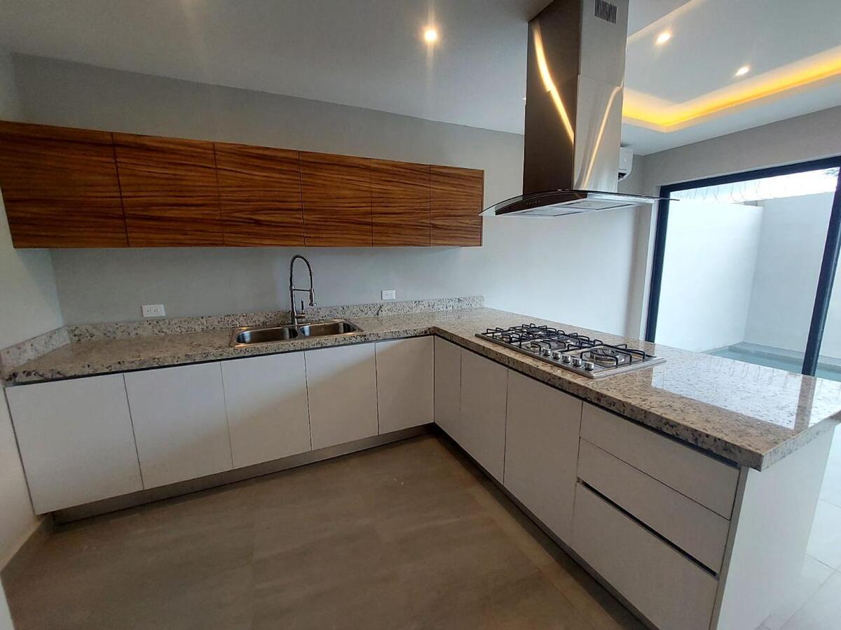 5 de 18: Cocina