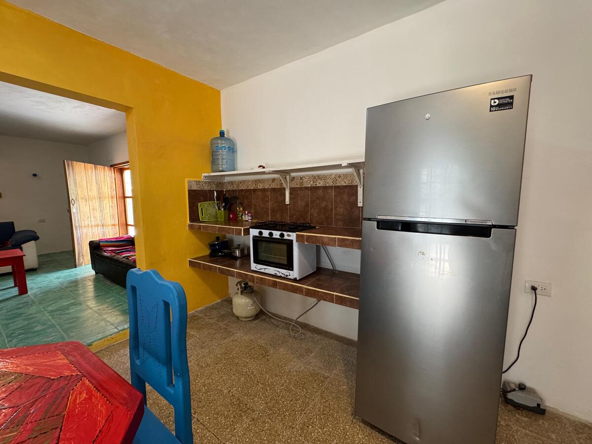 12 de 19: Cocina y desayunadorr área común departamento # 1 y # 2