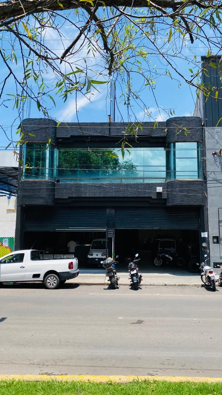 Bodega Comercial en renta sobre el Blvd. Garcia de Leon Morelia Michoacan