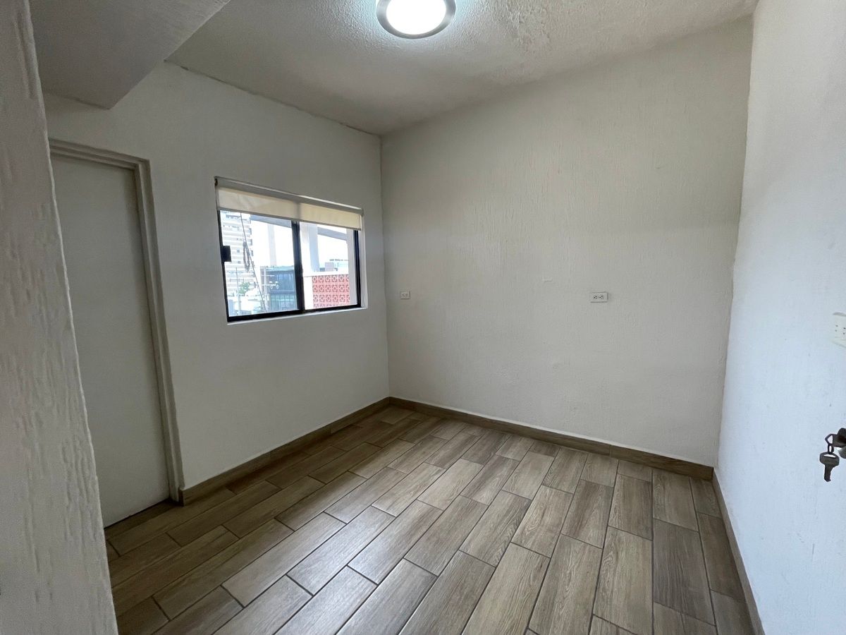 Oficina en Renta Gomez Morin en San Pedro Garza Garcia N.L.