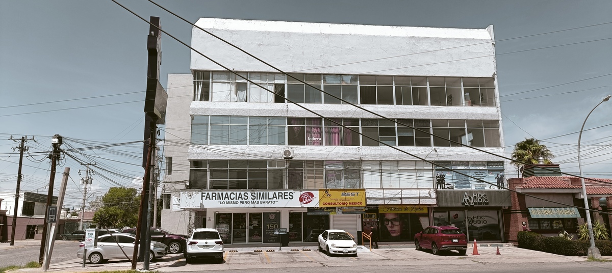 3 de 8