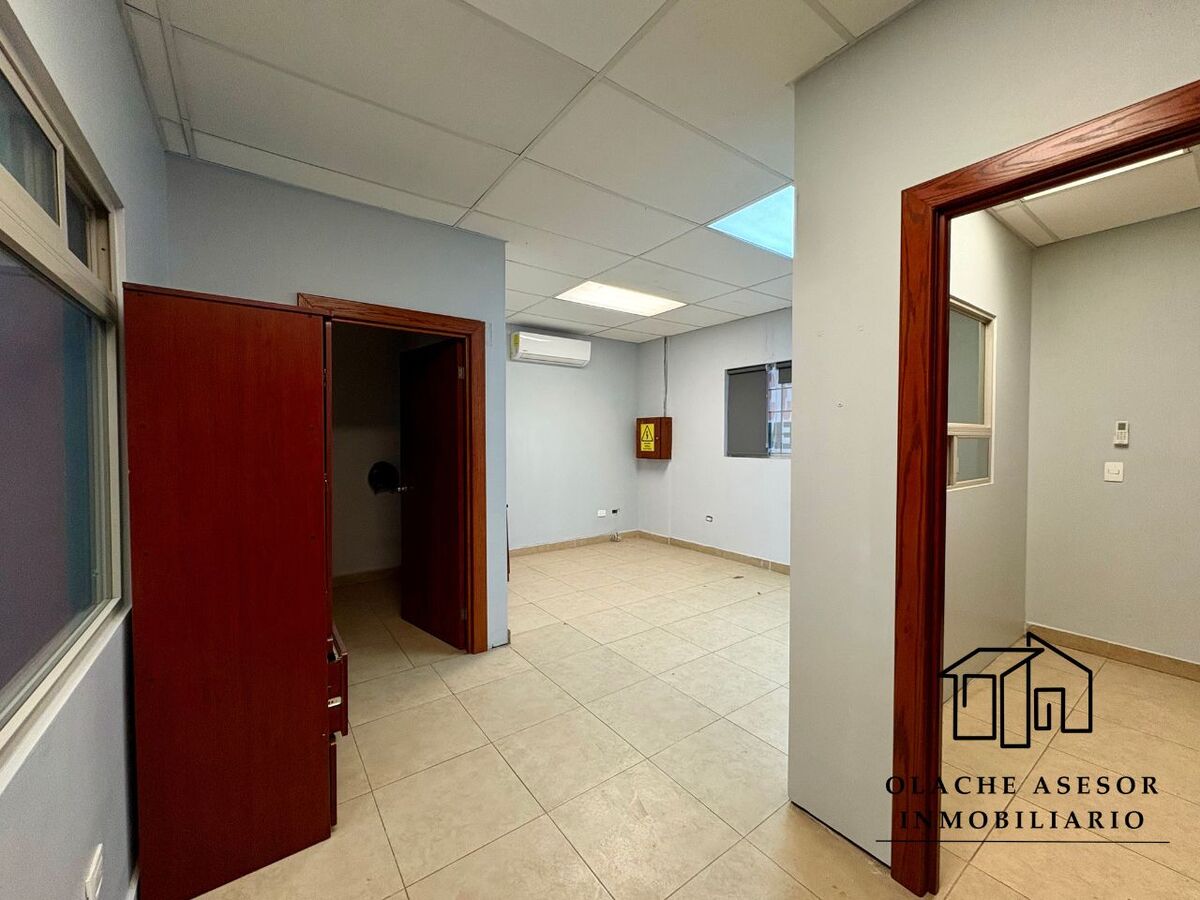 12 of 15: OFICINAS