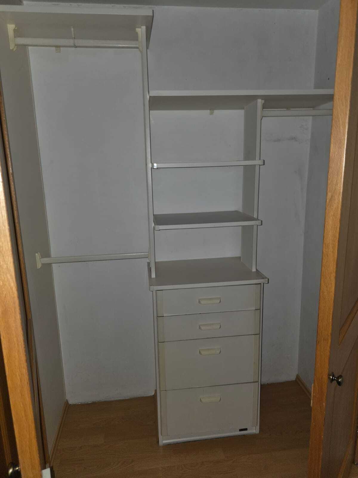 8 de 19: CLOSET