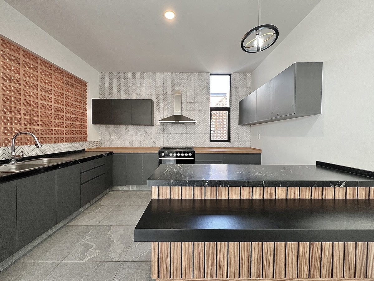 9 de 28: Cocina equipada