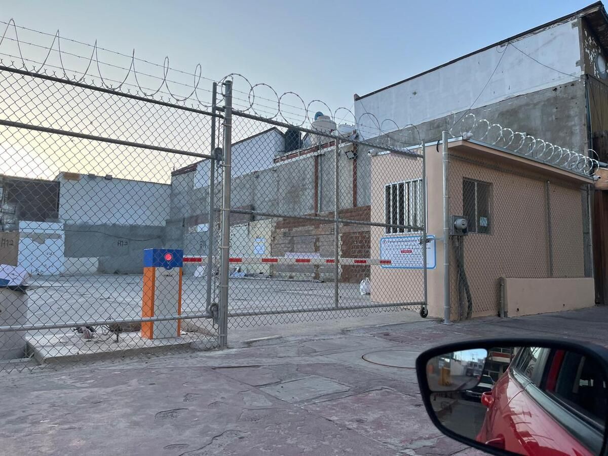 Estacionamiento en venta en la ciudad de ensenada - foto 1