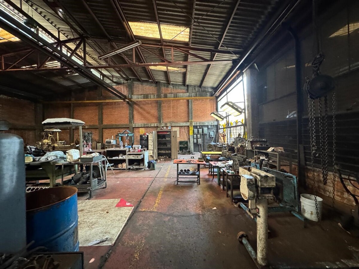 3 de 12: Bodega en Venta en la Buenos Aires Rayo Vende ®
