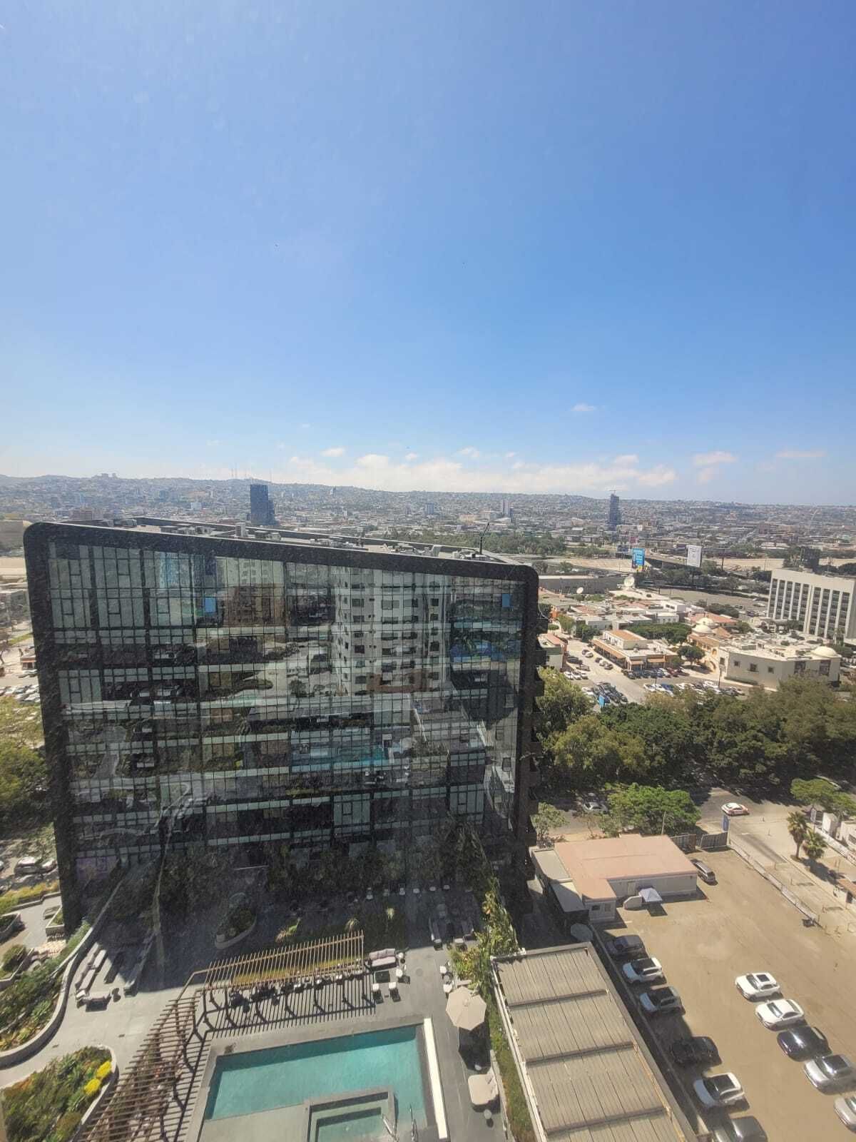 27 de 31: Vista exterior desde recamara principal