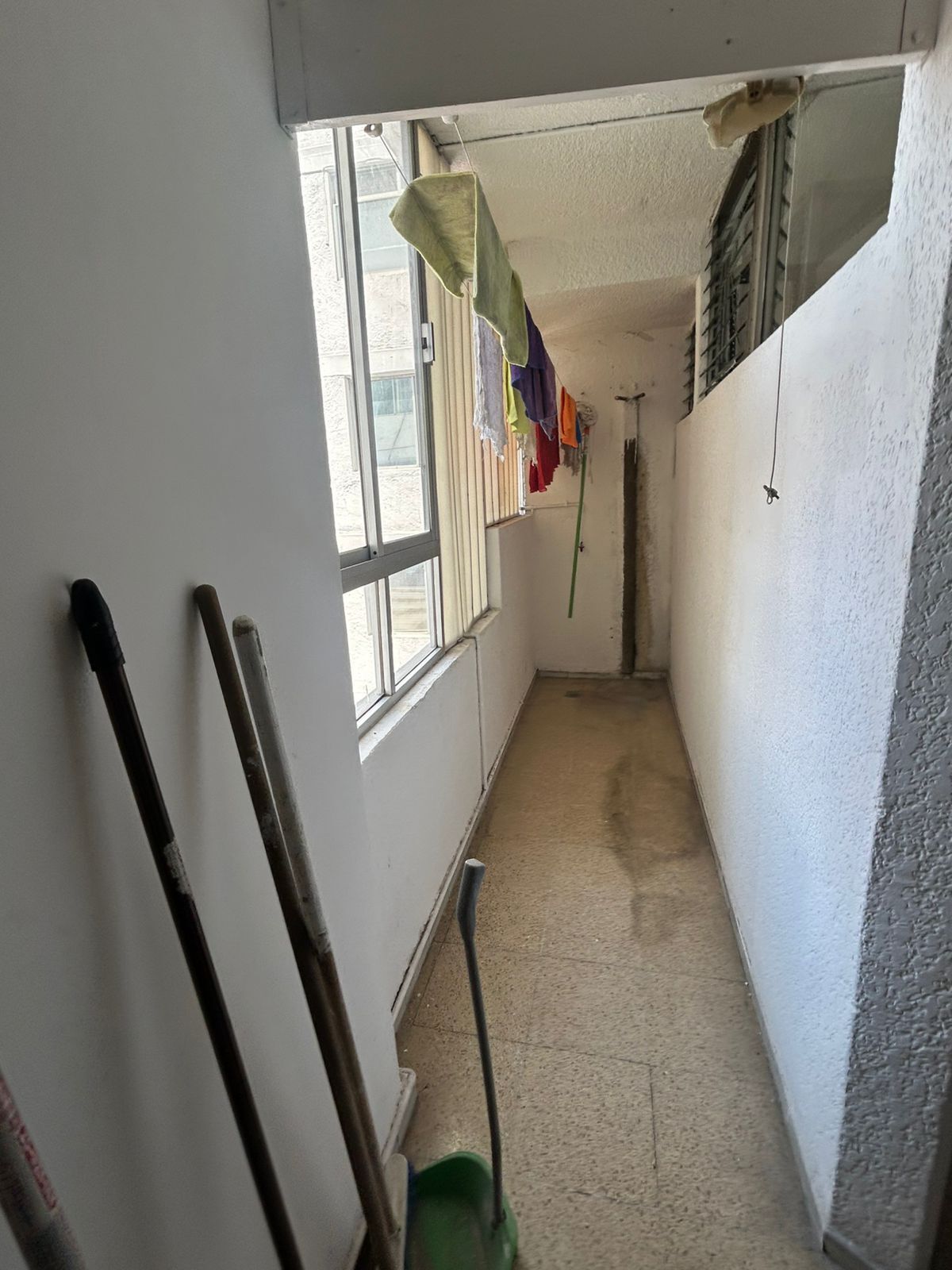 21 de 23: AREA DE TENDIDO
