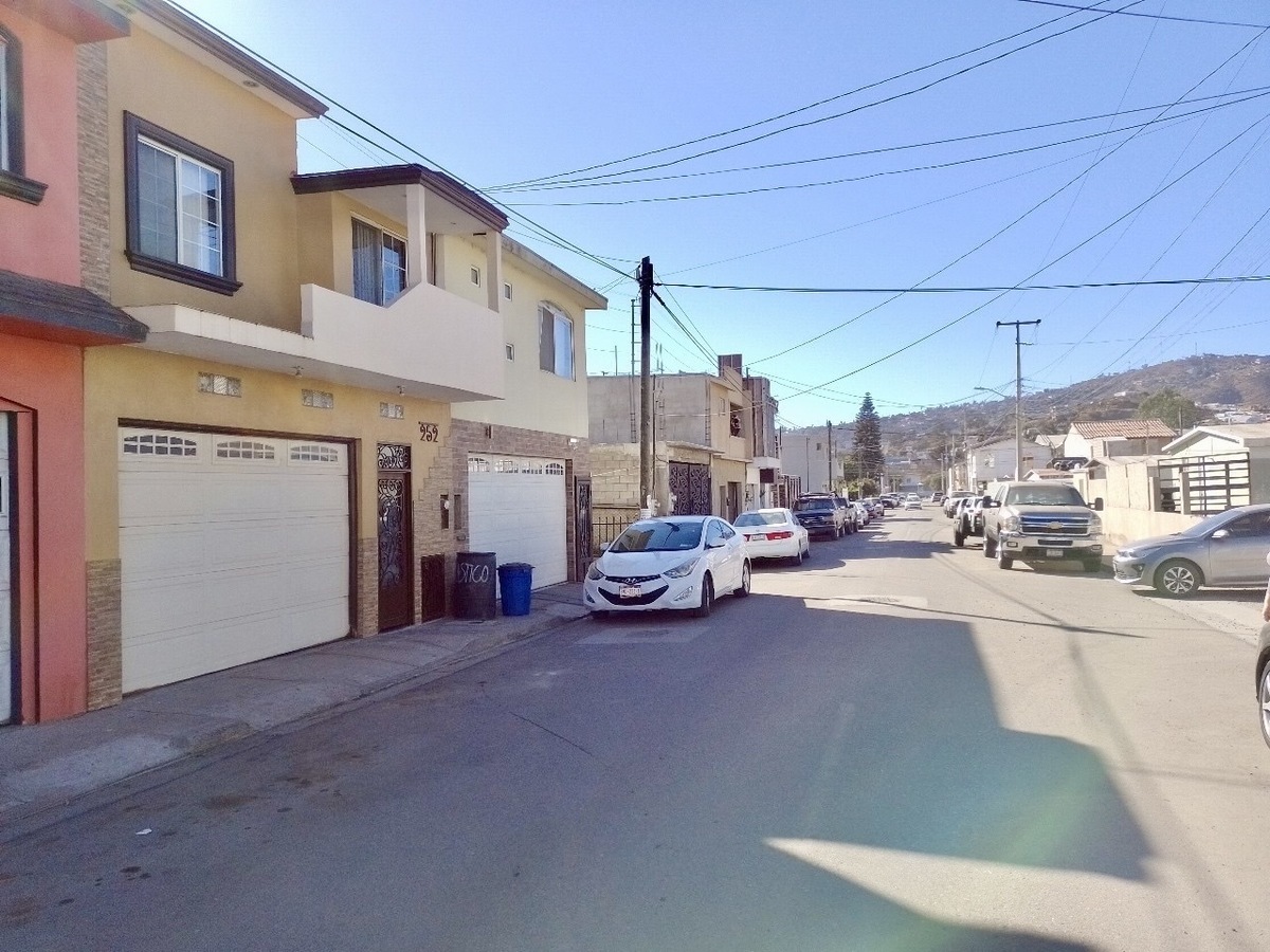3 de 18