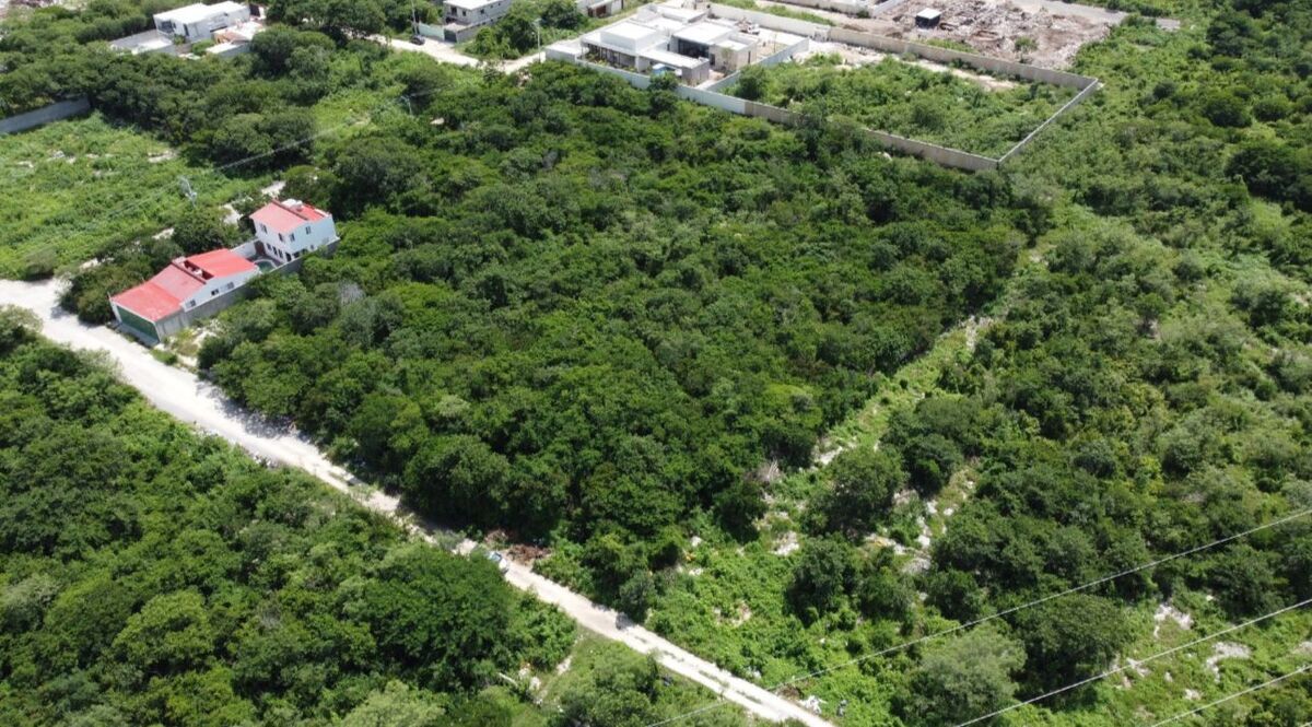 LOTE EN VENTA CERCA DE GALERÍAS MÉRIDA EN DZITYÁ - foto 5