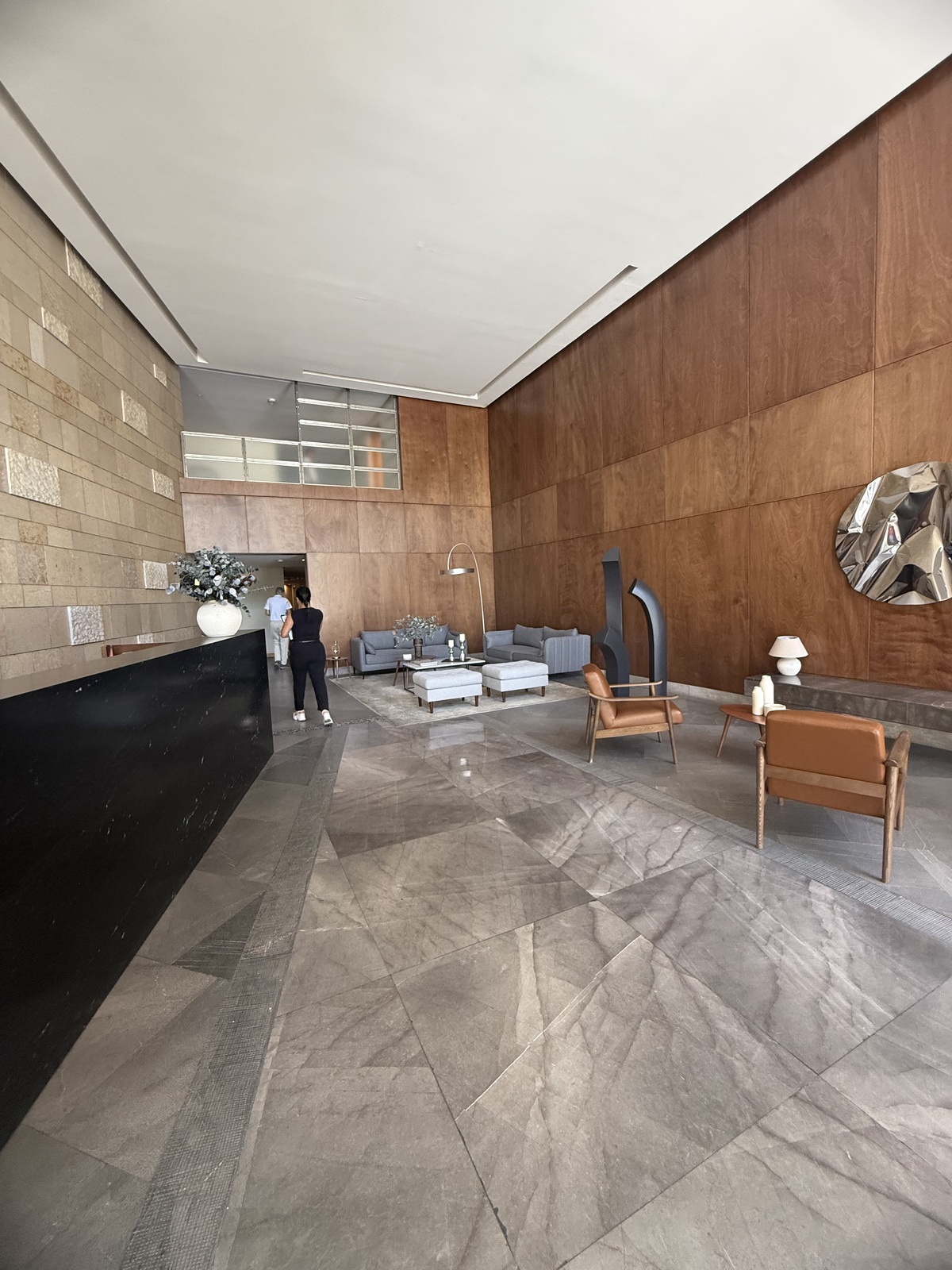5 de 20: Lobby recién remodelado