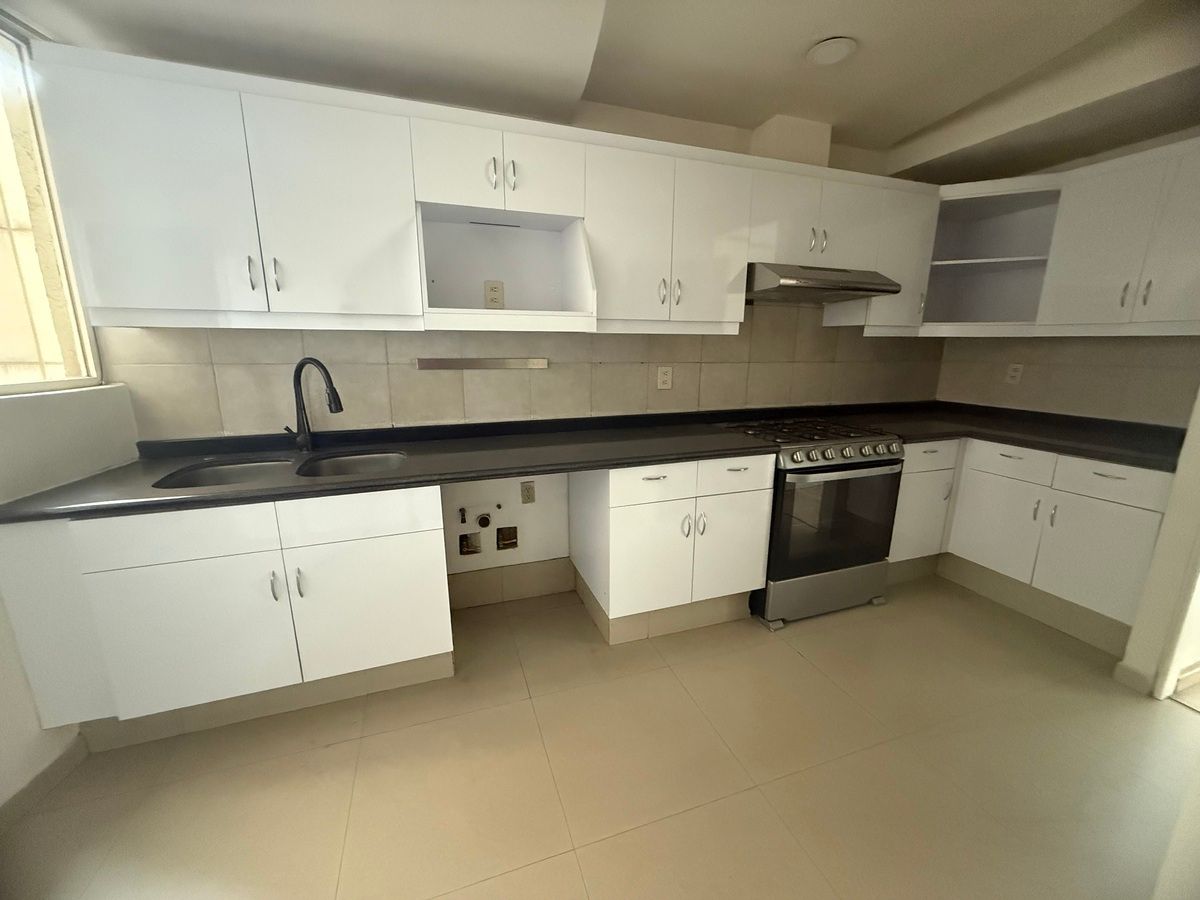 10 de 20: Amplia cocina