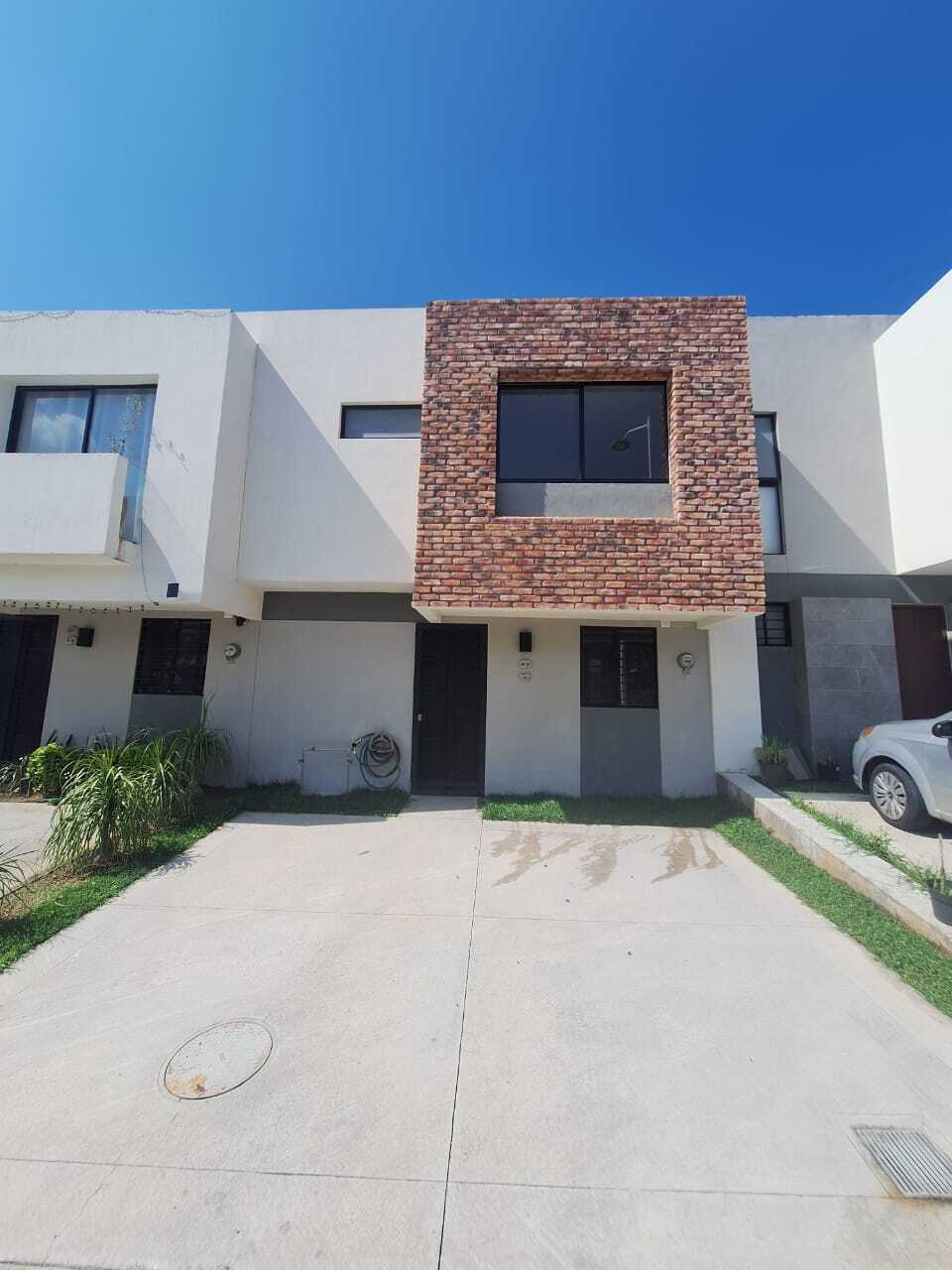 1 de 49: Fachada
