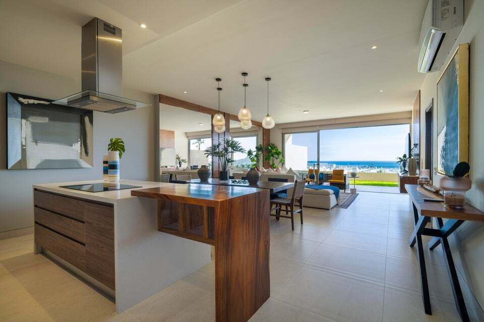 3 de 49: Kitchen