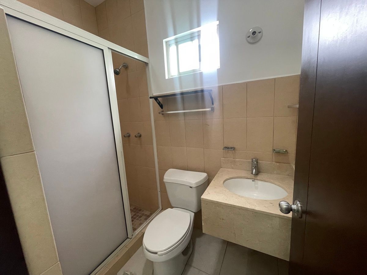 25 de 29: Baño recámara 2