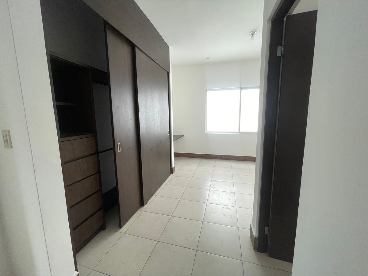 26 de 29: Recámara 3