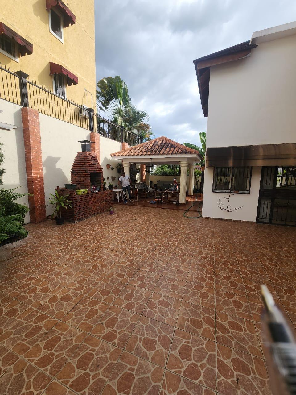 3 de 32