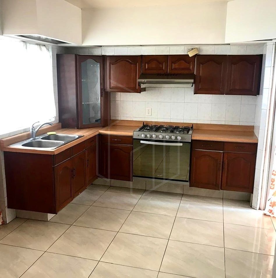 Casa en Venta - Jardines del sol, Zapopan - foto 2