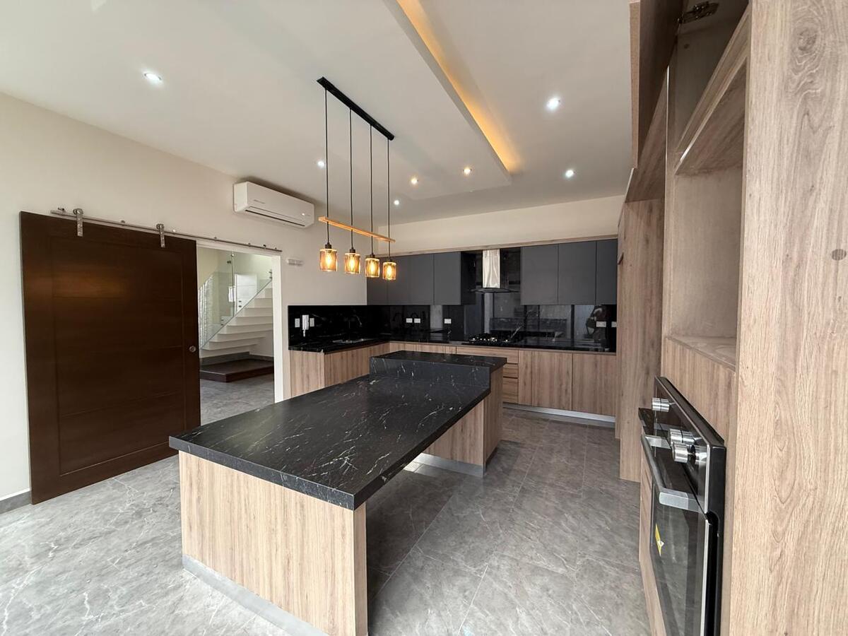 5 of 42: Cocina