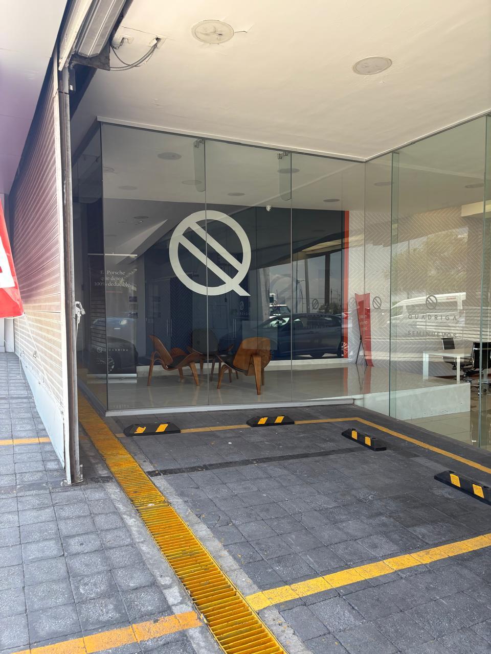 3 de 12