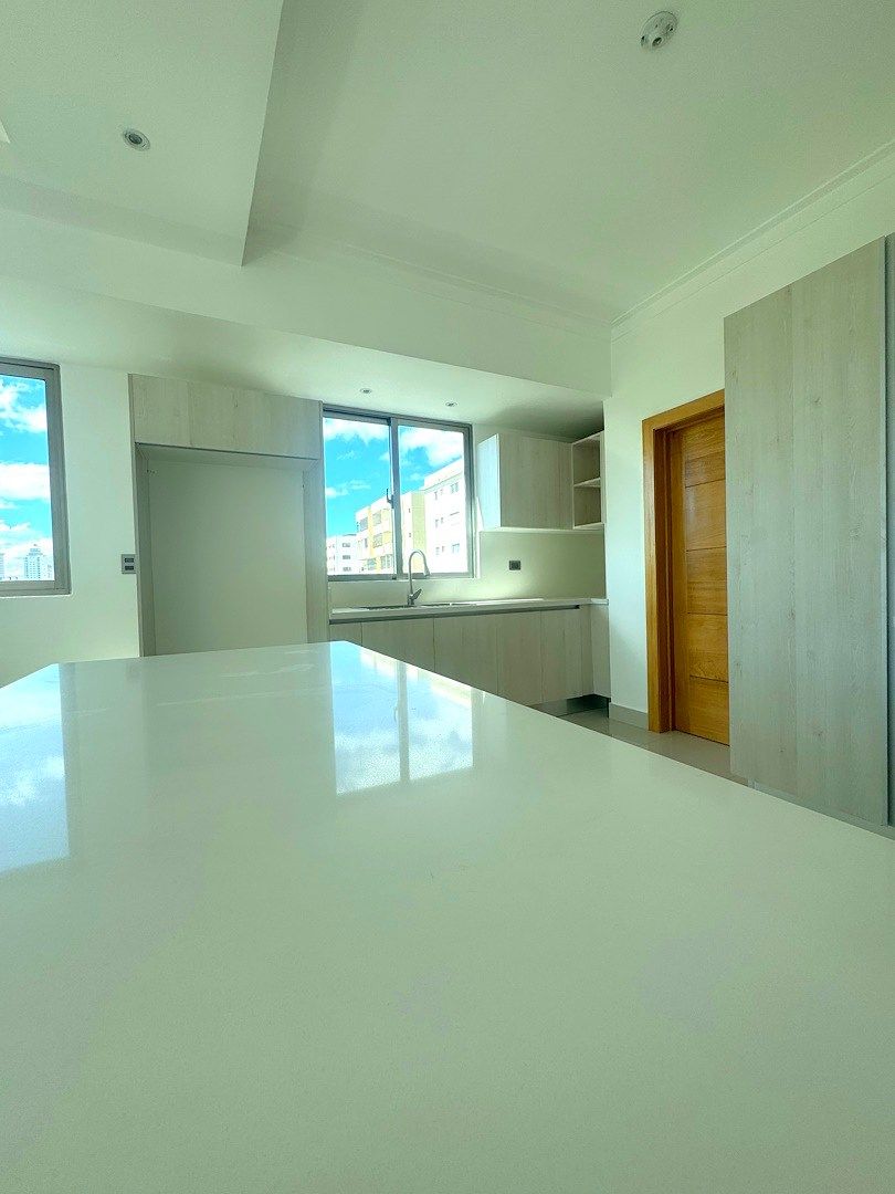 Apartamento en Los Cacicazgos, Santo Domingo Centro (Distrito Nacional), foto 5 de 29
